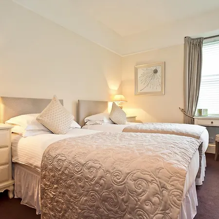 Chestnuts (adults Only) 4*