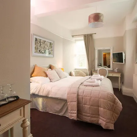 Chestnuts (adults Only) 4* Windermere