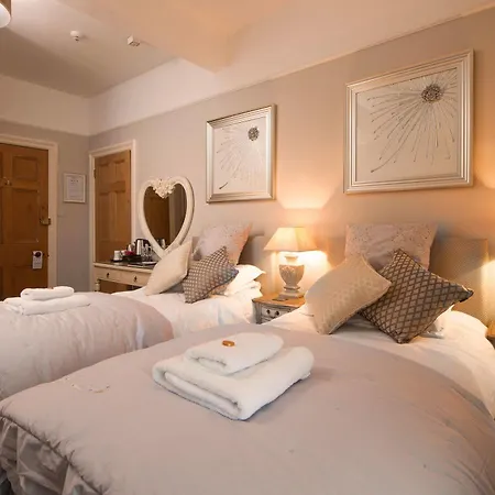 Guest house Chestnuts (adults Only)